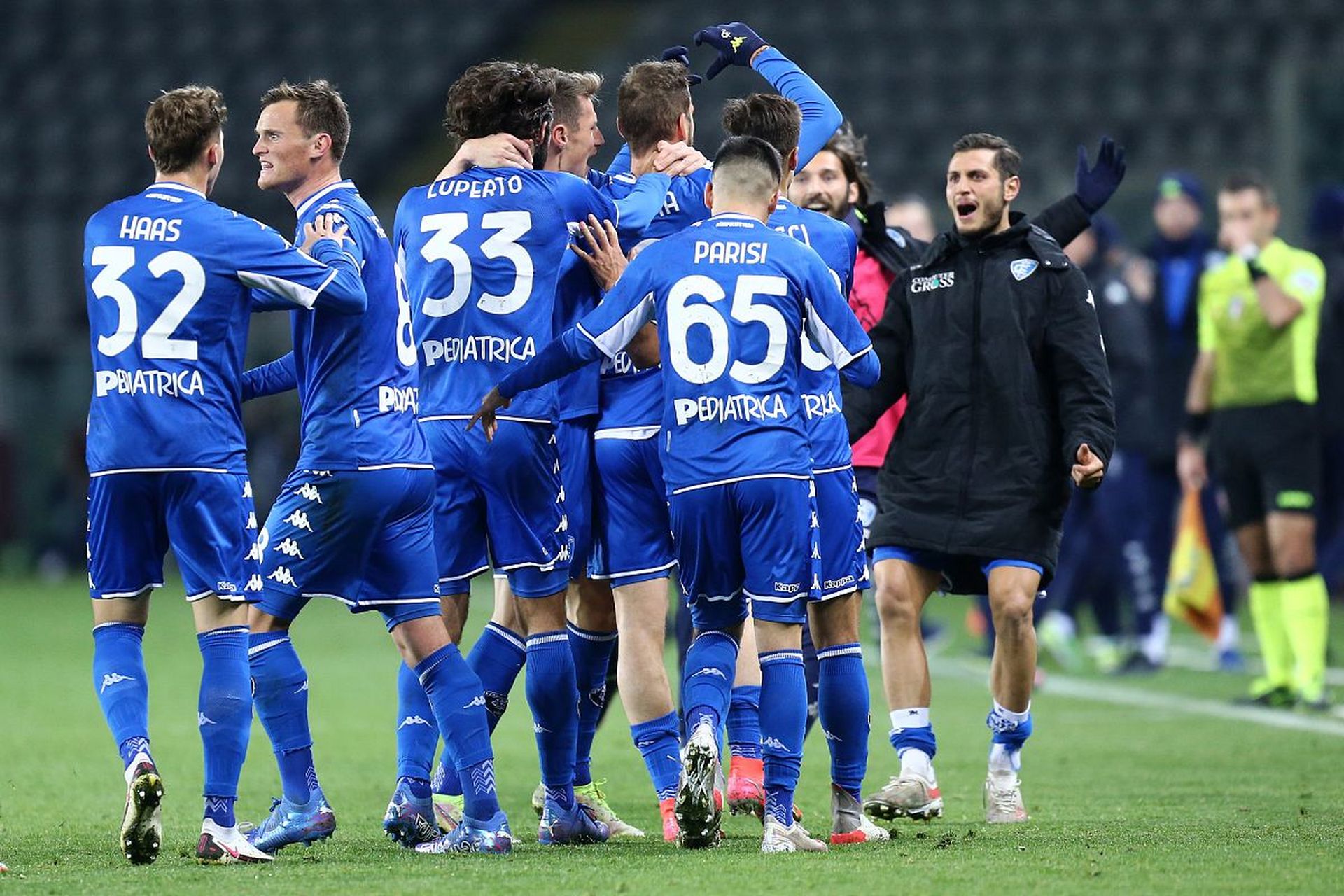 湖人队本赛 湖人队本赛