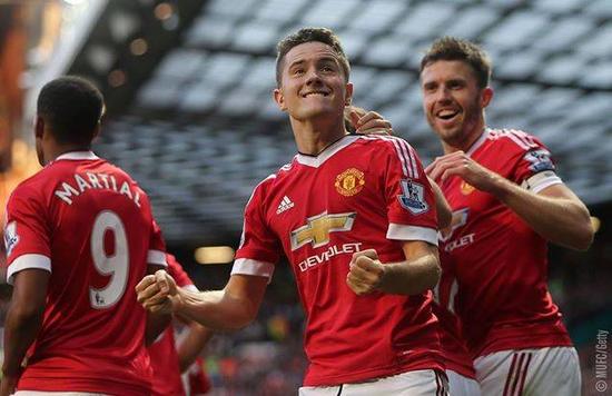 4本菲卡 4本菲卡